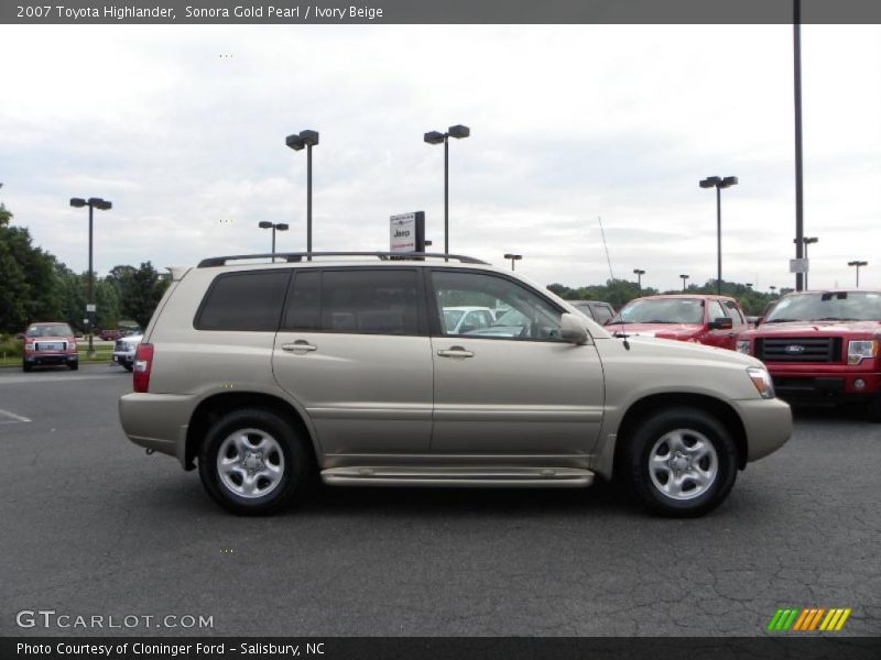 Sonora Gold Pearl / Ivory Beige 2007 Toyota Highlander