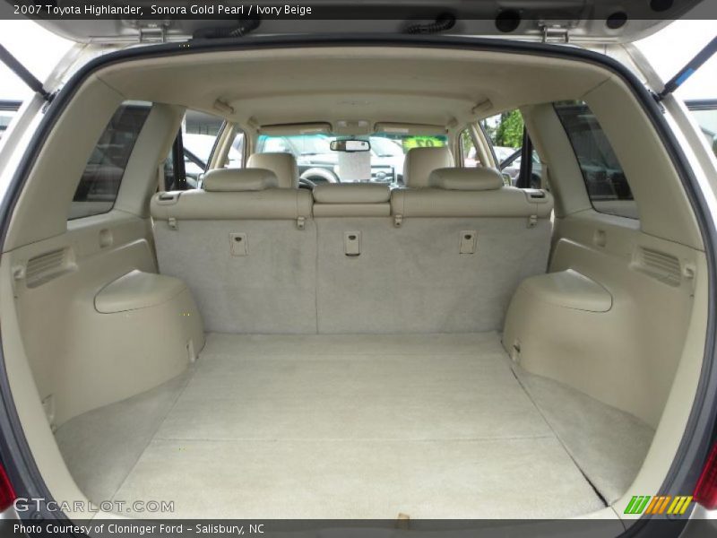 Sonora Gold Pearl / Ivory Beige 2007 Toyota Highlander