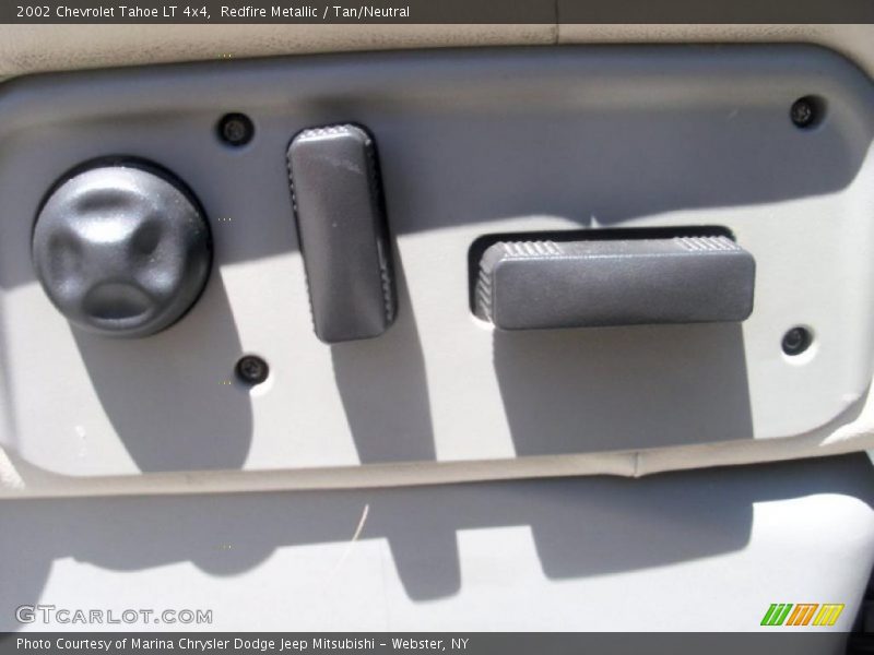 Redfire Metallic / Tan/Neutral 2002 Chevrolet Tahoe LT 4x4