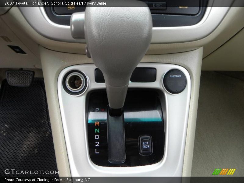 Sonora Gold Pearl / Ivory Beige 2007 Toyota Highlander