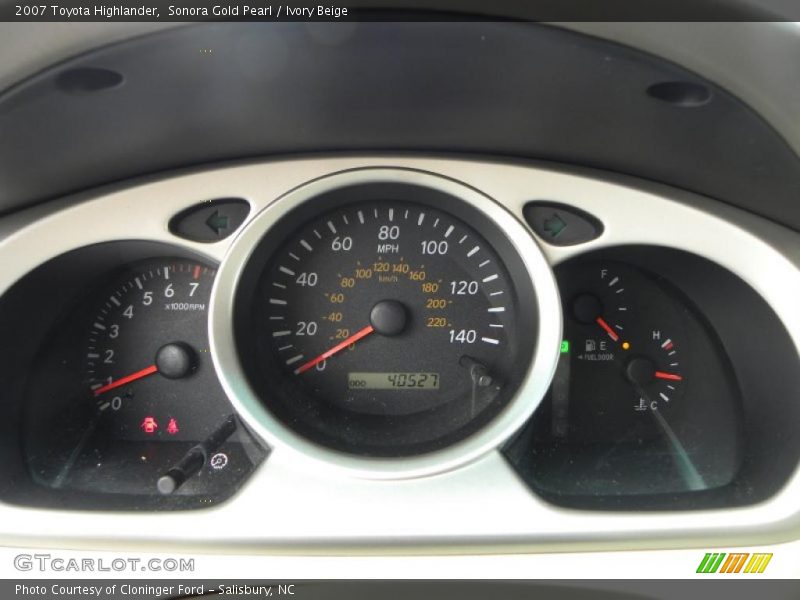 Sonora Gold Pearl / Ivory Beige 2007 Toyota Highlander