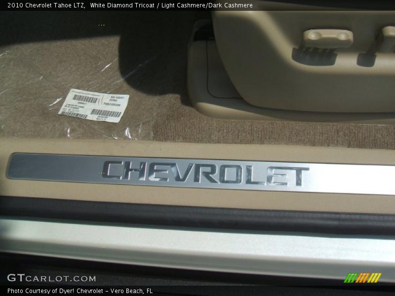 White Diamond Tricoat / Light Cashmere/Dark Cashmere 2010 Chevrolet Tahoe LTZ