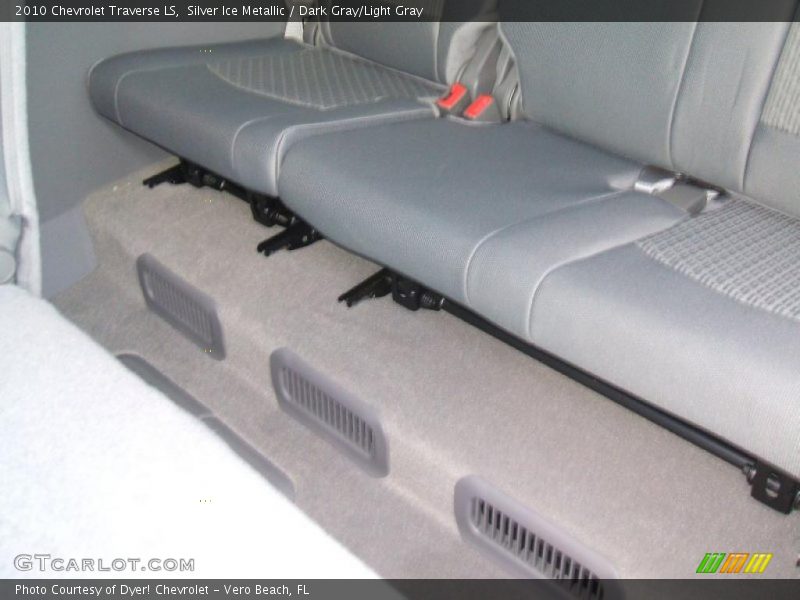 Silver Ice Metallic / Dark Gray/Light Gray 2010 Chevrolet Traverse LS