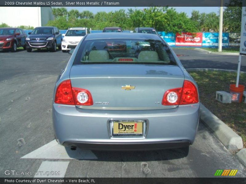 Silver Moss Metallic / Titanium 2009 Chevrolet Malibu LS Sedan