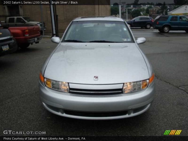 Bright Silver / Black 2002 Saturn L Series L200 Sedan