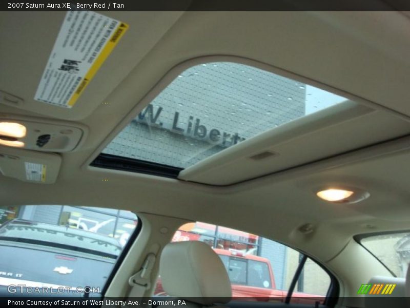 Berry Red / Tan 2007 Saturn Aura XE