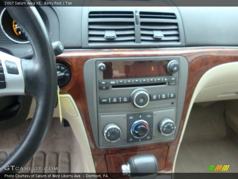 Berry Red / Tan 2007 Saturn Aura XE
