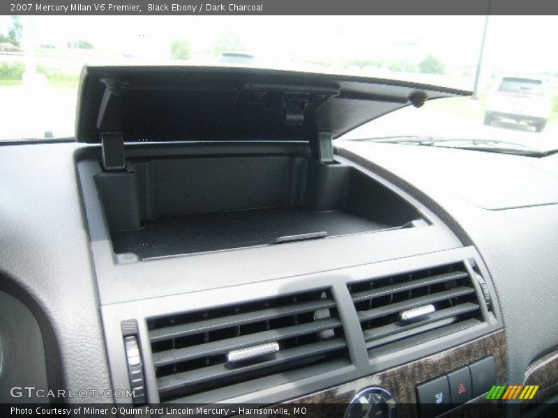 Black Ebony / Dark Charcoal 2007 Mercury Milan V6 Premier
