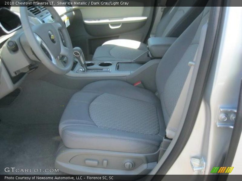 Silver Ice Metallic / Dark Gray/Light Gray 2010 Chevrolet Traverse LT