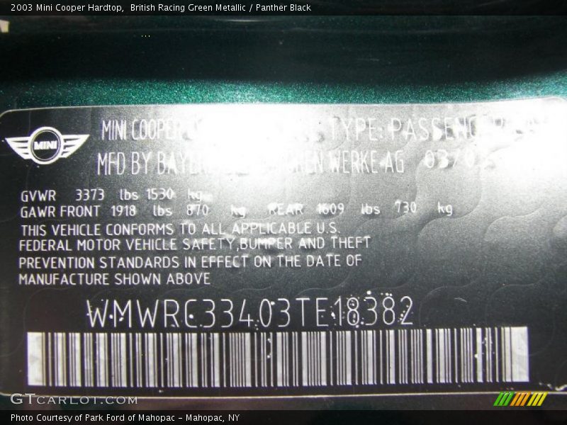 British Racing Green Metallic / Panther Black 2003 Mini Cooper Hardtop