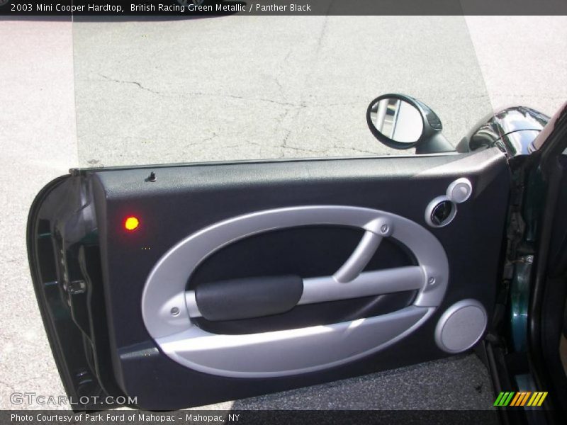 British Racing Green Metallic / Panther Black 2003 Mini Cooper Hardtop