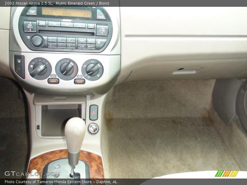Mystic Emerald Green / Blond 2003 Nissan Altima 2.5 SL