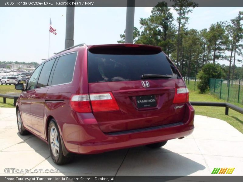 Redrock Pearl / Ivory 2005 Honda Odyssey EX-L