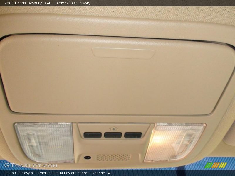 Redrock Pearl / Ivory 2005 Honda Odyssey EX-L