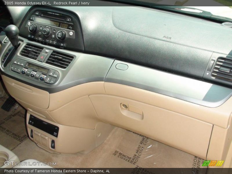 Redrock Pearl / Ivory 2005 Honda Odyssey EX-L