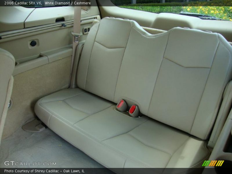 White Diamond / Cashmere 2006 Cadillac SRX V6