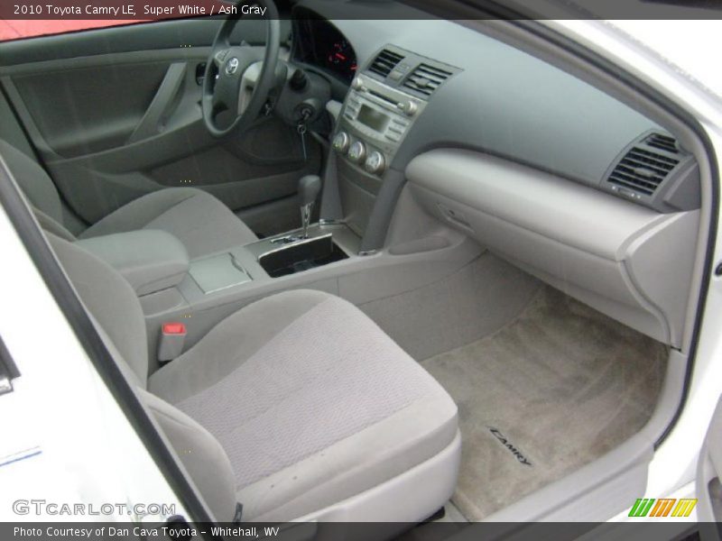 Super White / Ash Gray 2010 Toyota Camry LE