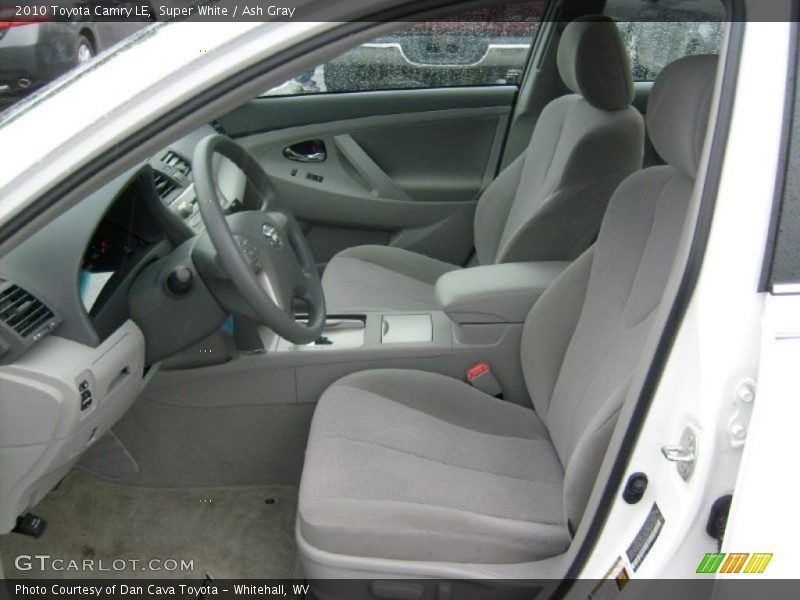 Super White / Ash Gray 2010 Toyota Camry LE