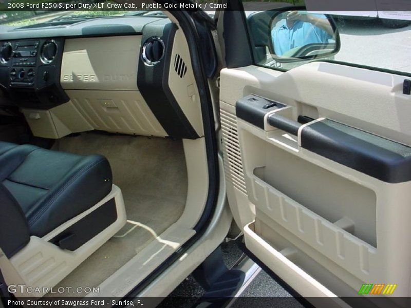 Pueblo Gold Metallic / Camel 2008 Ford F250 Super Duty XLT Crew Cab