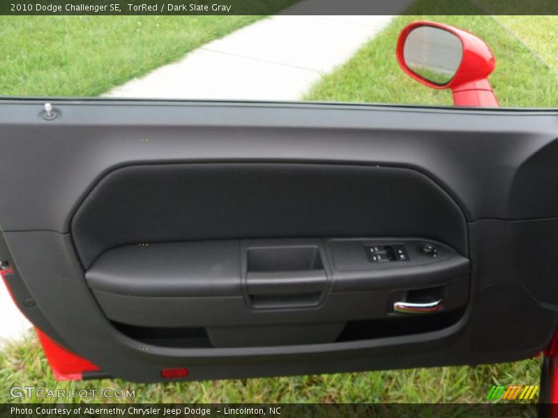 TorRed / Dark Slate Gray 2010 Dodge Challenger SE