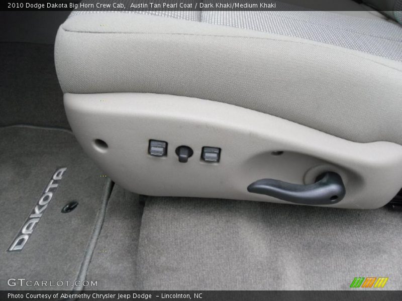 Austin Tan Pearl Coat / Dark Khaki/Medium Khaki 2010 Dodge Dakota Big Horn Crew Cab