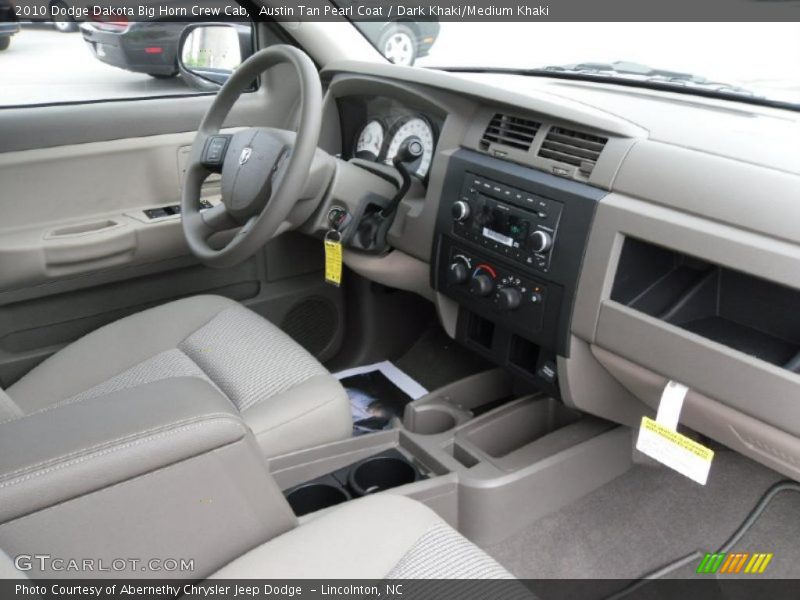 Austin Tan Pearl Coat / Dark Khaki/Medium Khaki 2010 Dodge Dakota Big Horn Crew Cab