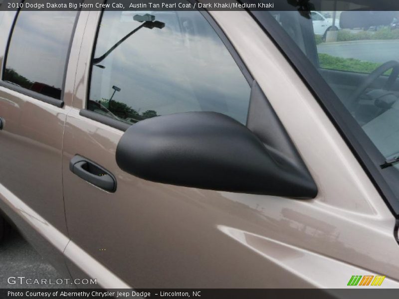 Austin Tan Pearl Coat / Dark Khaki/Medium Khaki 2010 Dodge Dakota Big Horn Crew Cab