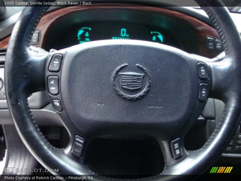 Black Raven / Black 2005 Cadillac DeVille Sedan