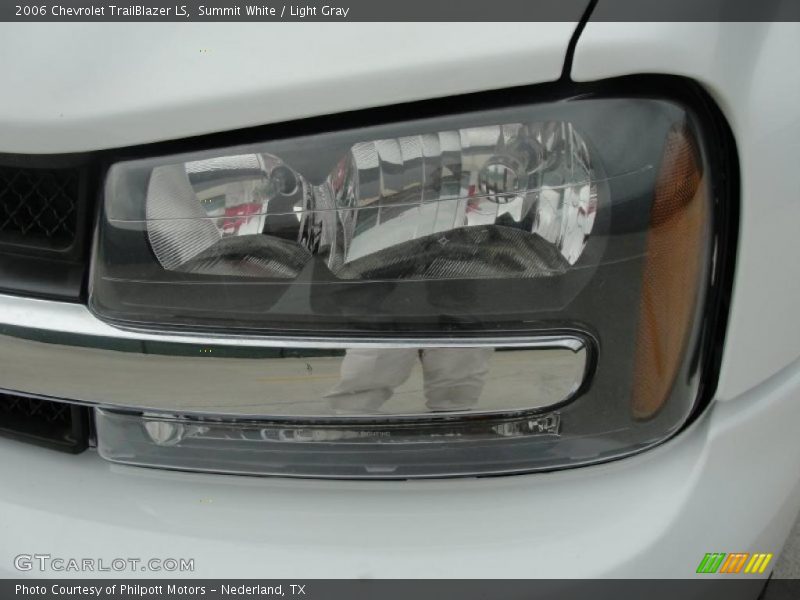 Summit White / Light Gray 2006 Chevrolet TrailBlazer LS