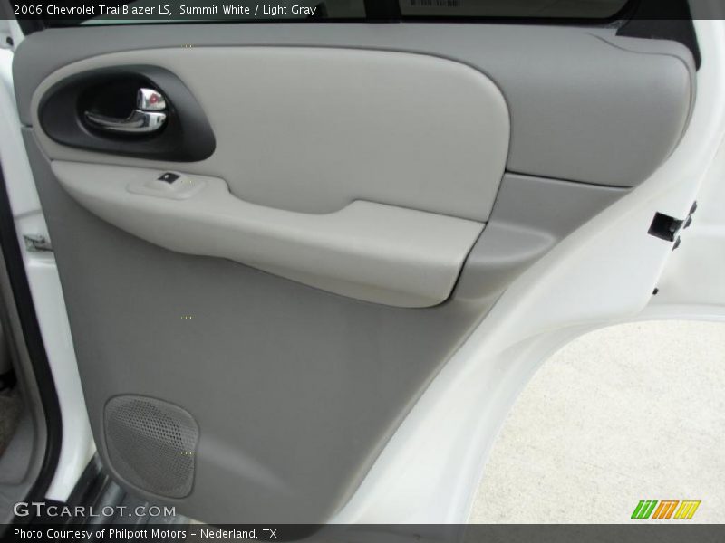 Summit White / Light Gray 2006 Chevrolet TrailBlazer LS