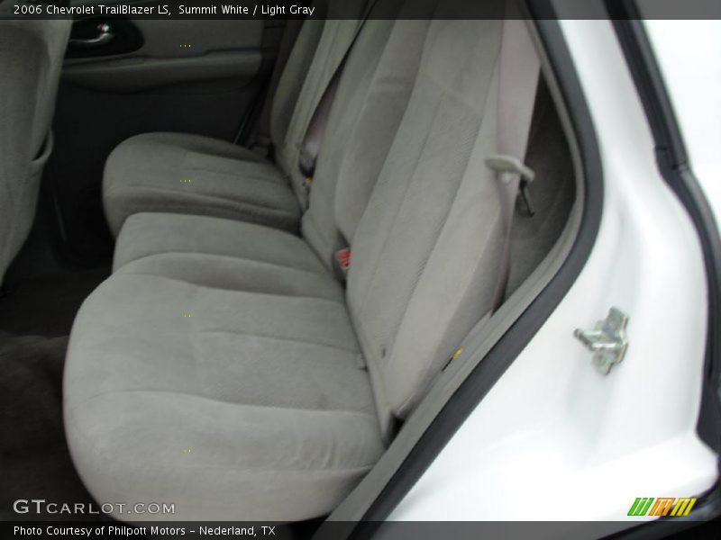 Summit White / Light Gray 2006 Chevrolet TrailBlazer LS