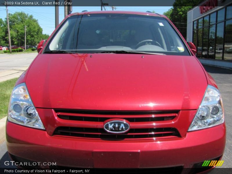 Claret Red / Gray 2009 Kia Sedona LX