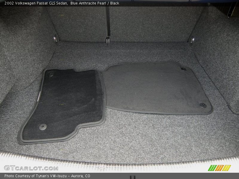 Blue Anthracite Pearl / Black 2002 Volkswagen Passat GLS Sedan