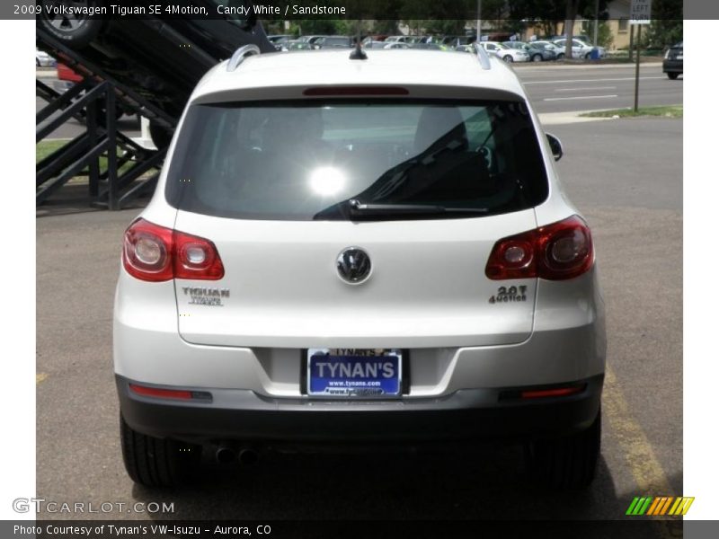 Candy White / Sandstone 2009 Volkswagen Tiguan SE 4Motion