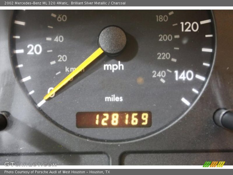 Brilliant Silver Metallic / Charcoal 2002 Mercedes-Benz ML 320 4Matic