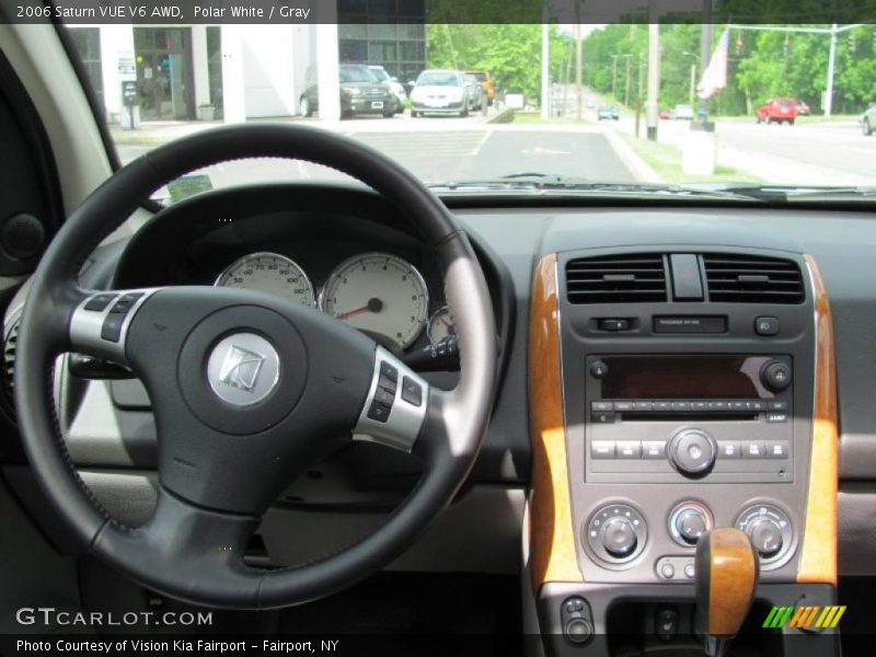 Polar White / Gray 2006 Saturn VUE V6 AWD