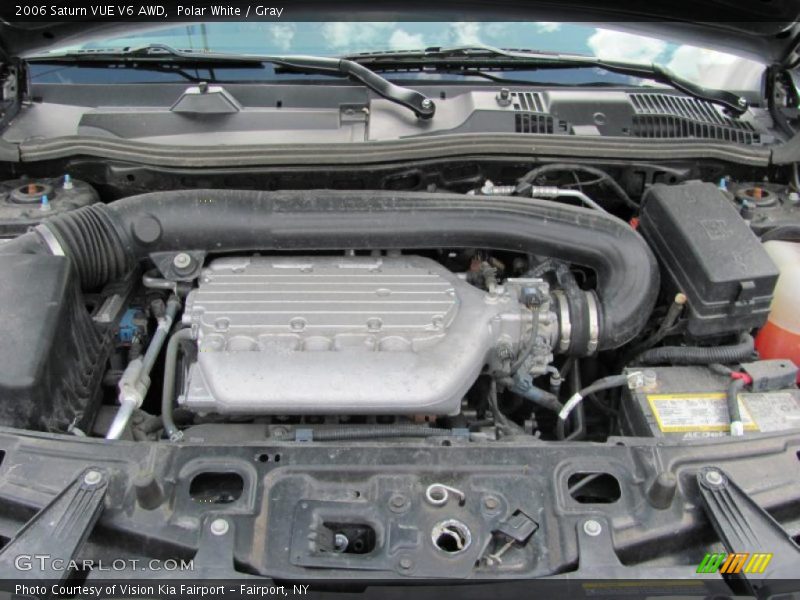 Polar White / Gray 2006 Saturn VUE V6 AWD