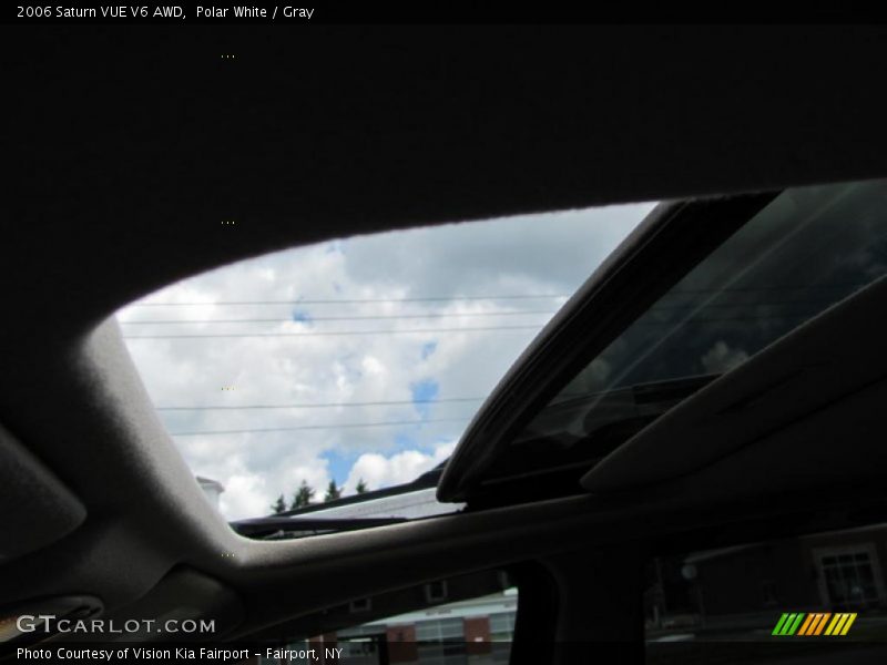 Polar White / Gray 2006 Saturn VUE V6 AWD