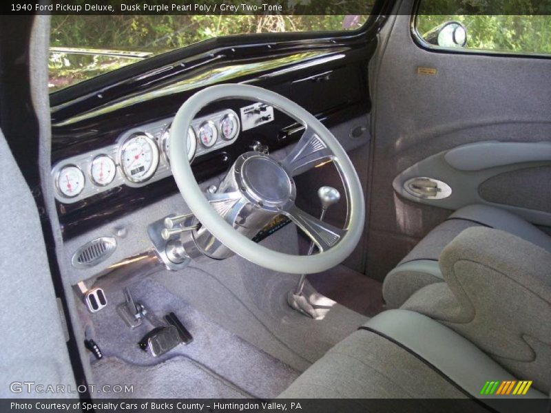Dusk Purple Pearl Poly / Grey Two-Tone 1940 Ford Pickup Deluxe
