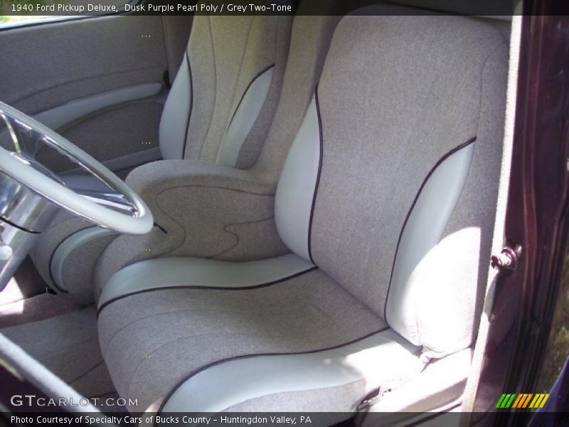 Dusk Purple Pearl Poly / Grey Two-Tone 1940 Ford Pickup Deluxe