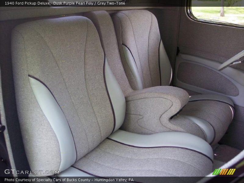 Dusk Purple Pearl Poly / Grey Two-Tone 1940 Ford Pickup Deluxe