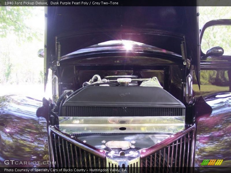 Dusk Purple Pearl Poly / Grey Two-Tone 1940 Ford Pickup Deluxe