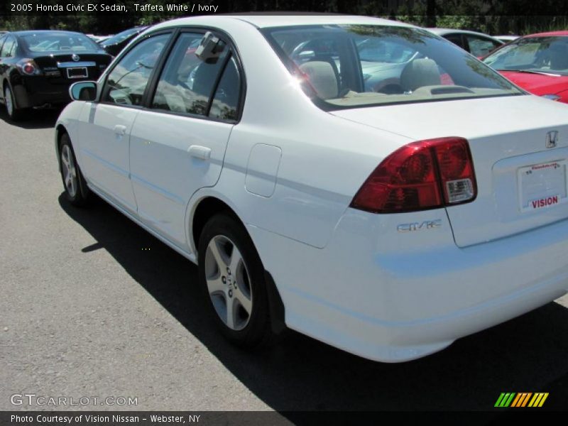 Taffeta White / Ivory 2005 Honda Civic EX Sedan