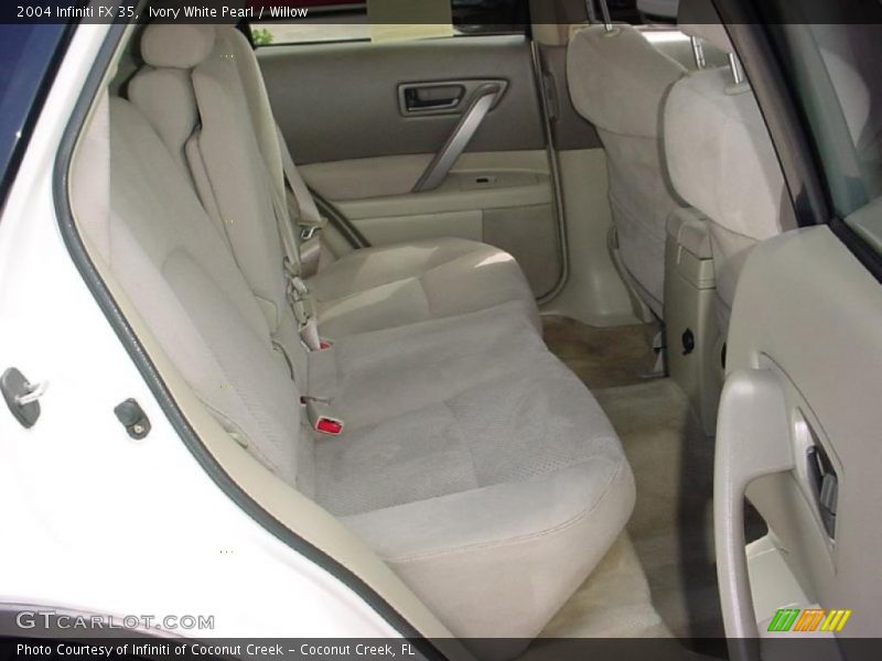 Ivory White Pearl / Willow 2004 Infiniti FX 35