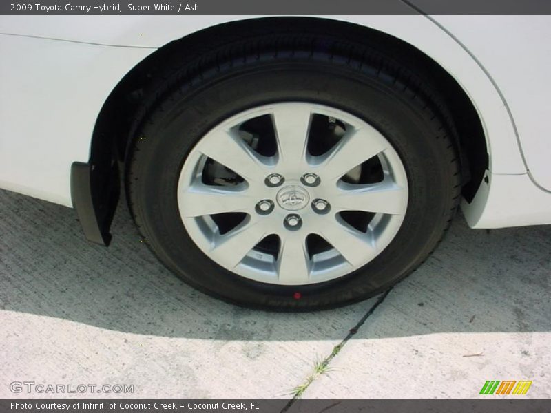 Super White / Ash 2009 Toyota Camry Hybrid