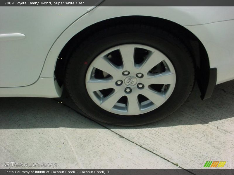 Super White / Ash 2009 Toyota Camry Hybrid