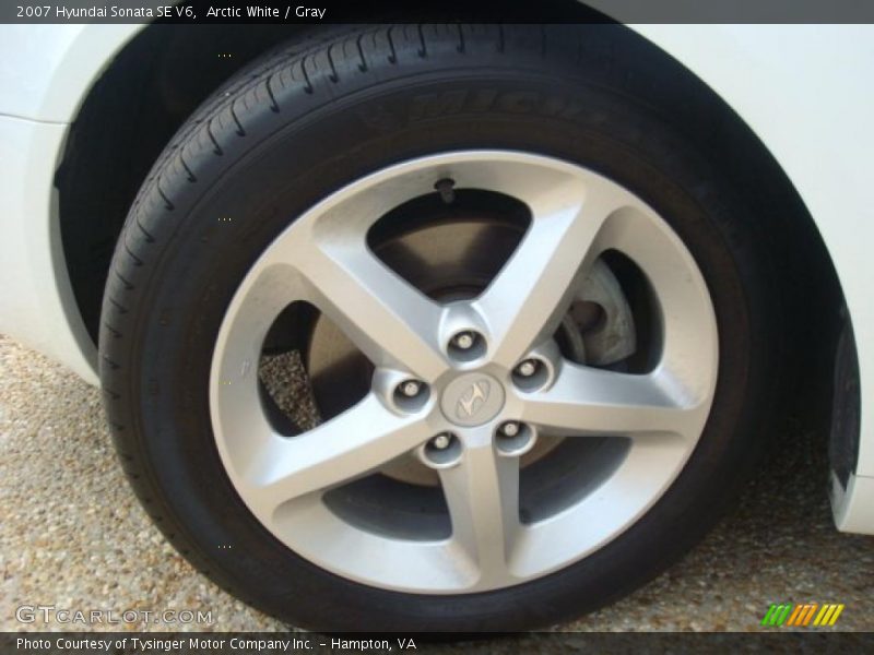 Arctic White / Gray 2007 Hyundai Sonata SE V6
