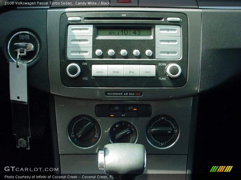Candy White / Black 2008 Volkswagen Passat Turbo Sedan