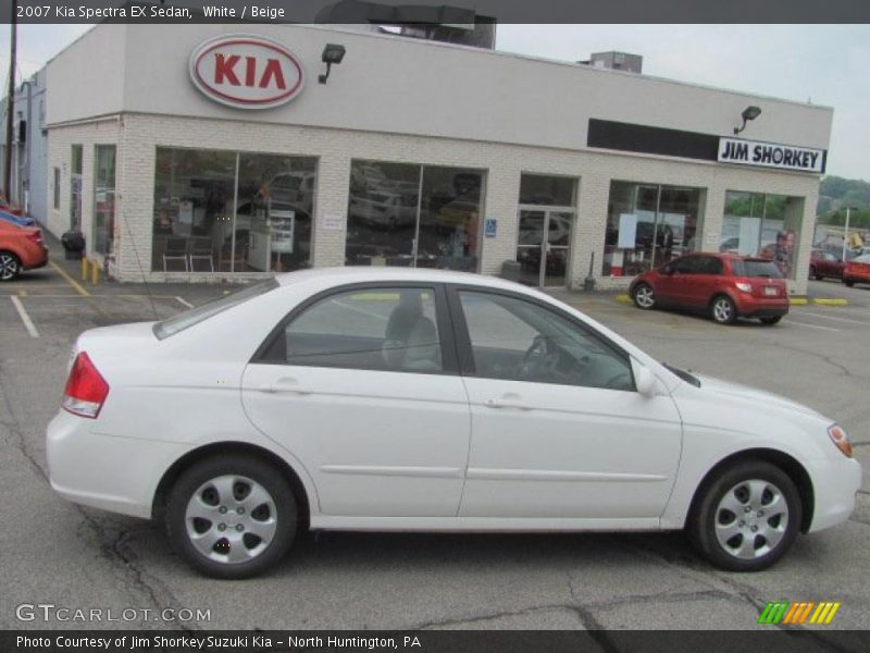 White / Beige 2007 Kia Spectra EX Sedan