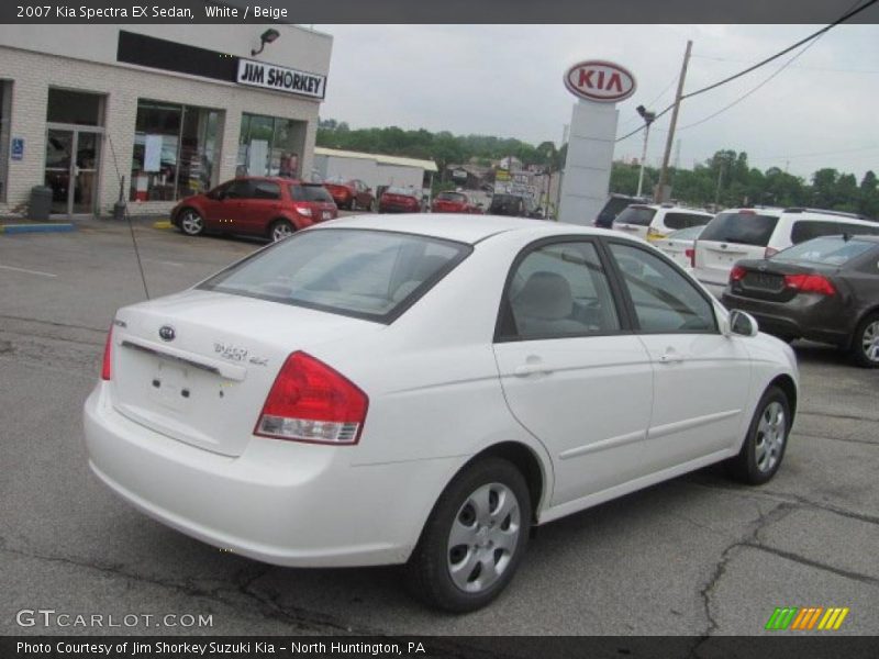 White / Beige 2007 Kia Spectra EX Sedan